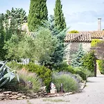 Mas De La Rivoire Villevieille