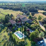 Bed & Breakfast Mas De La Rivoire