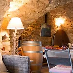 Bed & Breakfast Mas De La Rivoire Villevieille