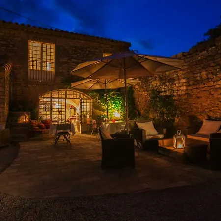 Bed & Breakfast Mas De La Rivoire 4*
