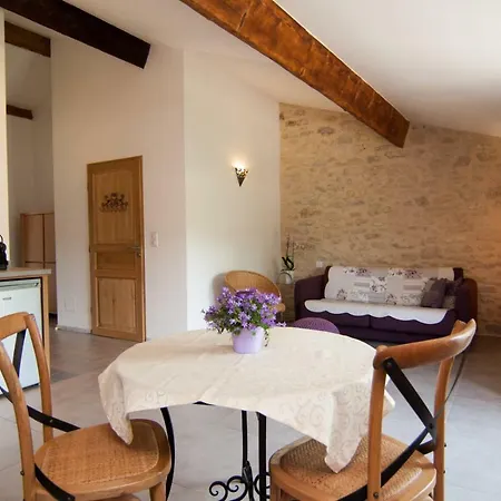 Bed & Breakfast Mas De La Rivoire Villevieille