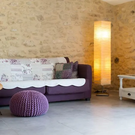 Mas De La Rivoire B&B